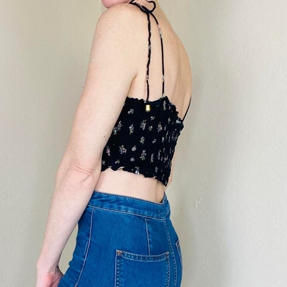 Free People Black Floral Cropped Ruched Should Tie Crop Tank - Picture 5 of 7